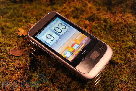 htc-smart-ces-hands-on-00-sm.jpg